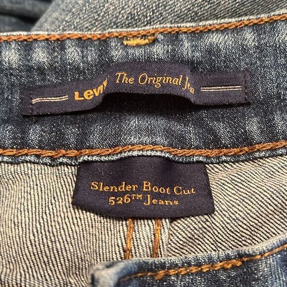 Levi’s Slender Boot Cut Jeans 526 mid wash EUC 12 - Picture 12 of 14